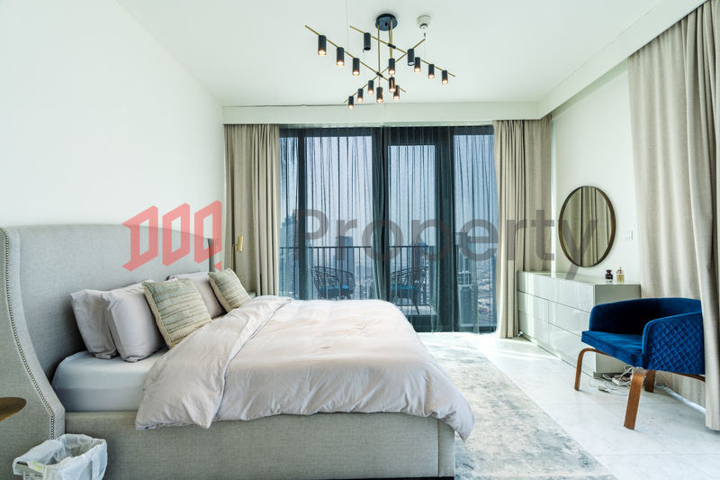 Penthouse | Sea and Burj Khalifa Views | Vacant